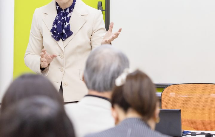 接客業の転職やキャリアアップに有利な資格